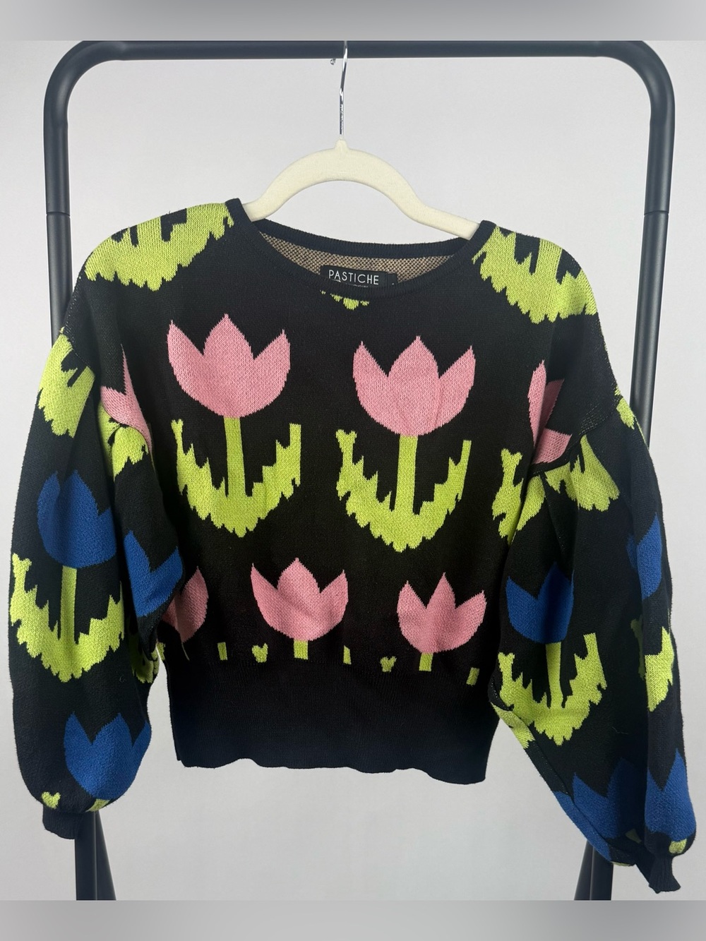 Pastiche Free People Floral Knit Sweater Size S Black Pink Blue Crop Top - Picture 5 of 7